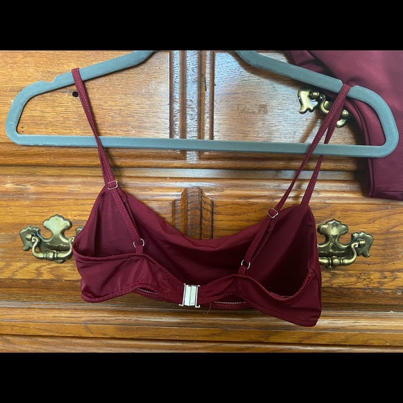 Deep Red Cheeky Bikini Set/Ruched Bottoms 🌹 - Picture 3 of 3